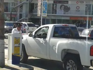 Vuelven a clausurar el cobro de estacionamiento en Plaza San José