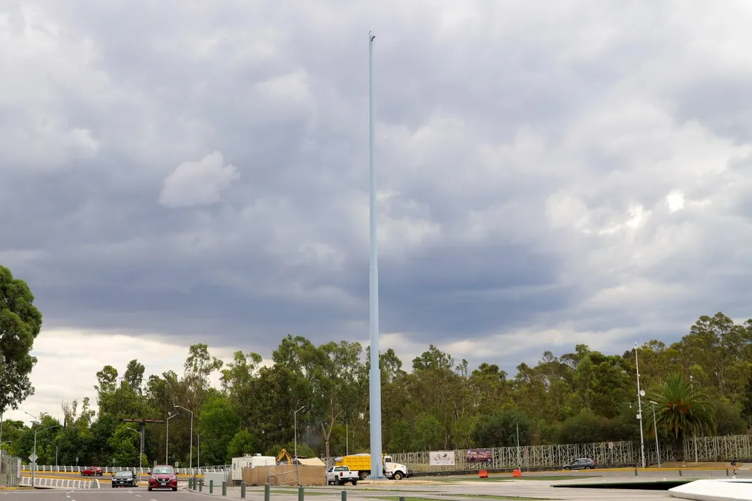 Asta Bandera Los Fuertes
