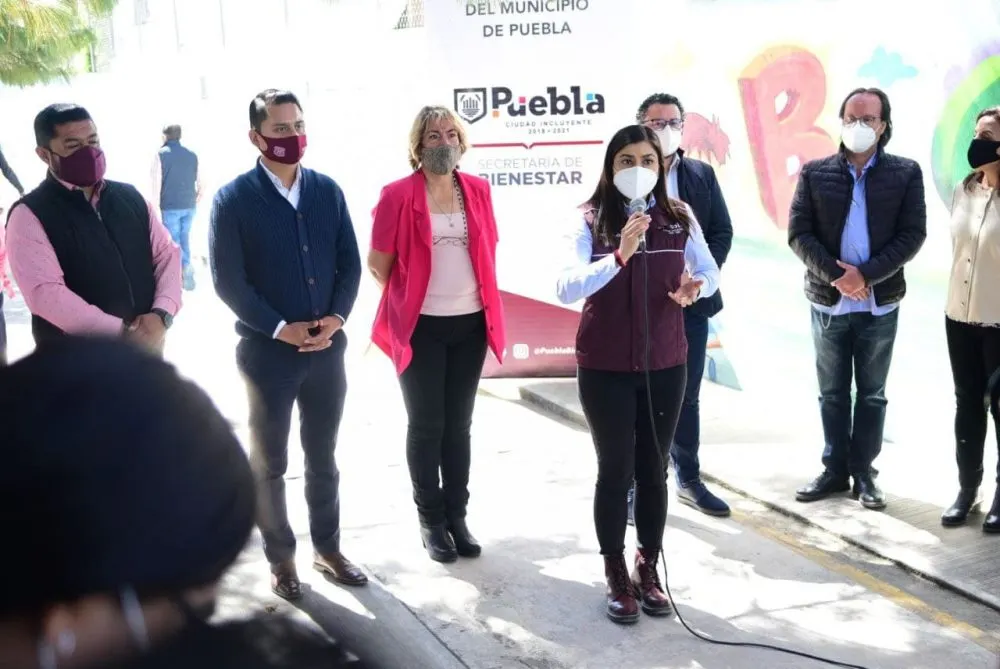 Dignifica Ayuntamiento de Puebla aulas escolares en San Sebastián de Aparicio