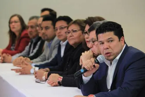Llaman al respeto y respaldan a Barbosa para que repita candidatura