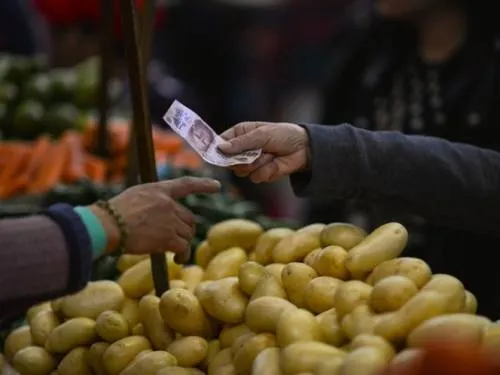 Advierte CNDH déficit en salario mínimo