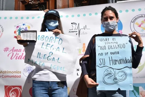 Pro-vidas convocan a caravana contra el aborto