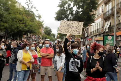 Protestan en Madrid contra nuevas restricciones sanitaria