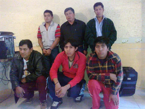 Seis detenidos acusados de robo y desmantelamiento de vehículos en Puebla y Veracruz