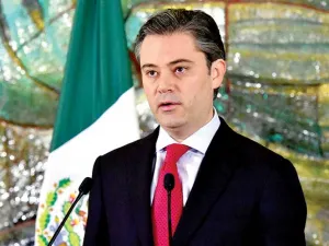 Un año después, diálogo con CNTE; no se negociará la reforma educativa: SEP