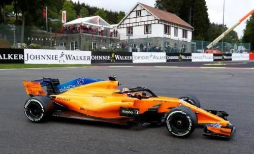 El peor viernes del año para McLaren como triste homenaje a su fundador