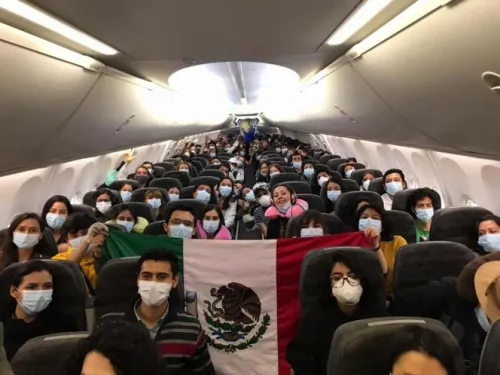 Repatrian a 386 afectados en traslados por Covid-19