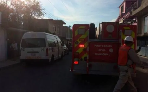 Jóvenes se electrocutan en la colonia Granjas de San Isidro