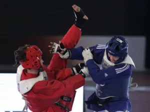 México gana plata en la Copa Mundial por equipos de taekwondo