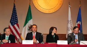 RMV firmó convenio de colaboración con la Cámara de Comercio de Estados Unidos