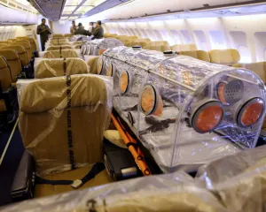 Aerolínea transforma nave en estación para ébola