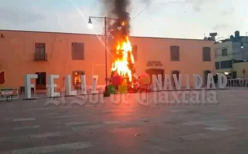 Destruyen árbol navideño colocado en la cabecera municipal de Ixtenco, Tlaxcala