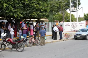 Por mal tiempo suspende SEP clases en 70 municipios