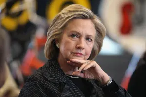Rechaza Clinton invitación de Peña