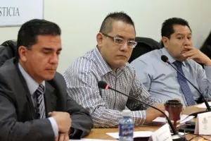 Sanciones al maltrato animal excluyen corridas de toros y peleas de gallos