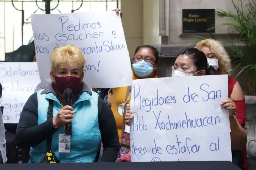 Por actos de corrupción en San Pablo Xochimehuacan exigen renuncia de regidores
