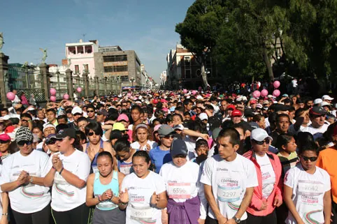 Más de 10 mil poblanos corren contra violencia hacia las mujeres