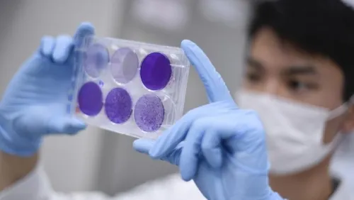 México producirá vacuna contra Covid-19 de AstraZeneca por medio de Fundación Slim