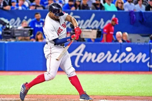 Red Sox apalea a Blue Jays y se acerca a los Yankees
