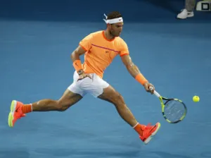 Rafael Nadal debuta con victoria en abierto de Brisbane