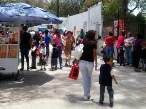 Pide UPVA que no haya otros ambulantes fuera del Cenhch