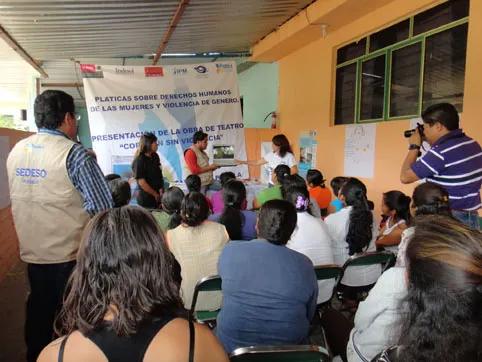 Sedeso asesora a mujeres indígenas en derechos humanos