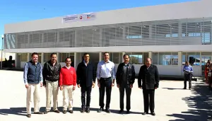 Moreno Valle y Esparza Ortiz acuerdan que la BUAP imparta medicina en la Sierra Norte