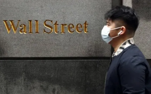 Recuperación económica mundial tomará más tiempo de lo previsto: FMI