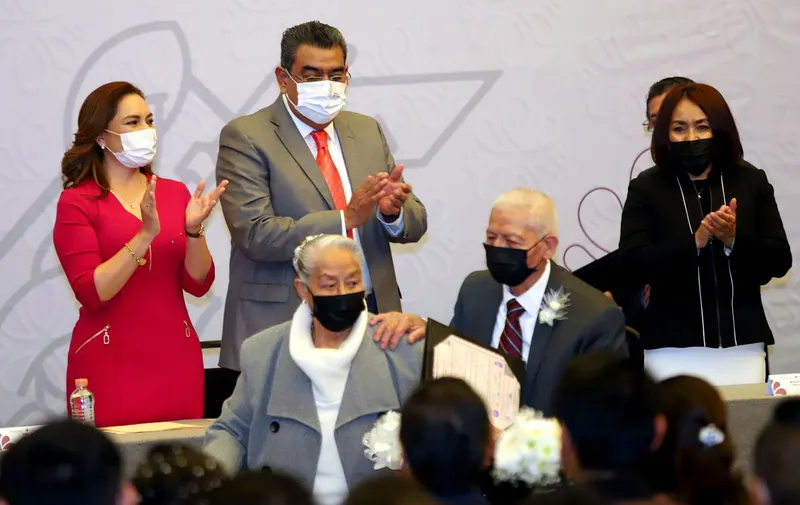 matrimonios-colectivos-puebla-sergio-salomon-cespedes