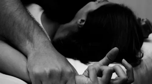 La Víctima de una Violación Tumultuaria Empieza a ver la Luz
