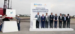 RMV coloca 1a piedra del Centro Comercial de Explanada Puebla
