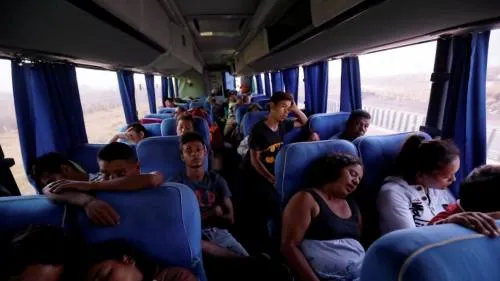 Caravana de migrantes se “diluye” a la mitad