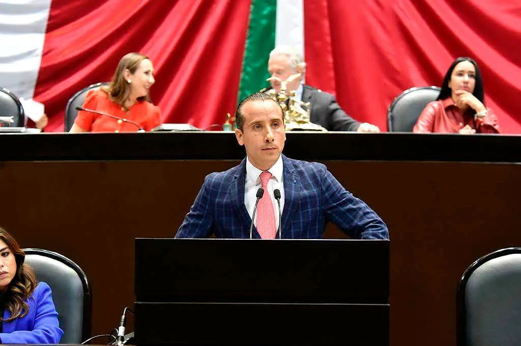 Mario Riestra Pina