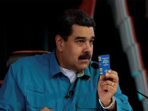 Sube Maduro 60% salario mínimo en Venezuela