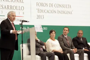 Derecho a protesta no será mayor que derecho a educación: Chuayffet