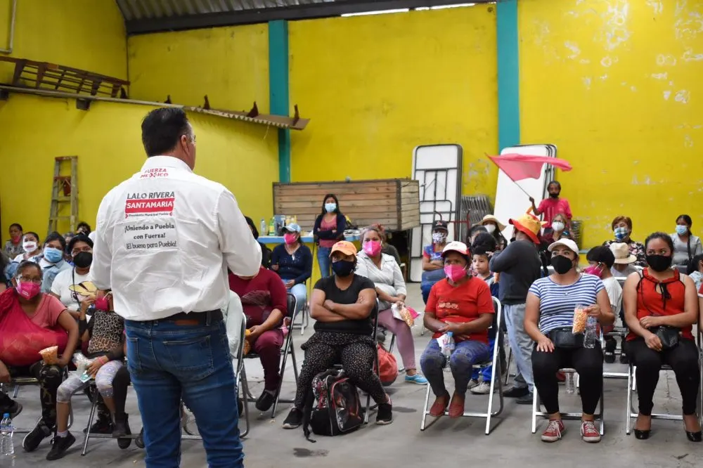 Necesitamos regresarle a los poblanos seguridad y tranquilidad laboral: Rivera Santamaría