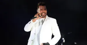 Ricky Martin volverá a México en octubre