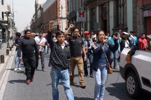 Anuncia FNERRR marcha contra rector de la Interserrana-Ahuacatlán