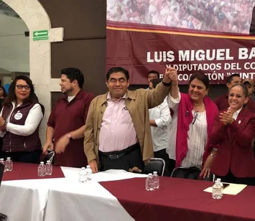 La guerra intestina en Morena, el pesado lastre para Barbosa, en caso de una nueva elección