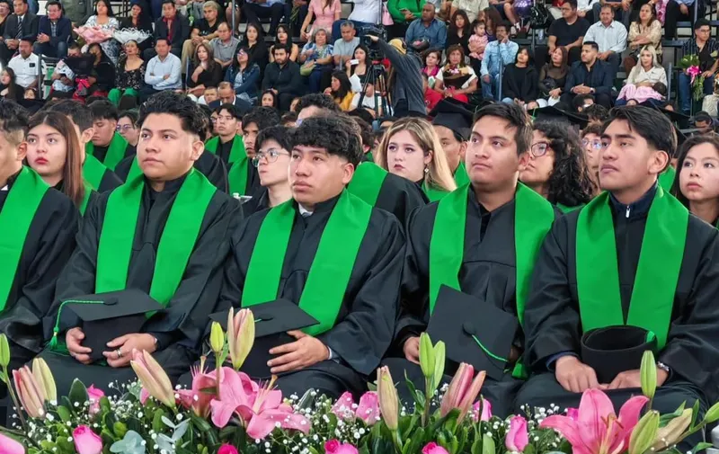 graduacion-utp-tecnicos-superiores-digitales