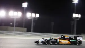 “Checo” Pérez logra tercer puesto en GP de Bahrein