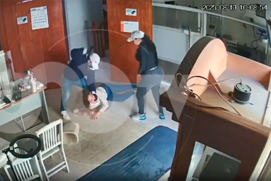Asalto A La Doctora Jenny Ayala