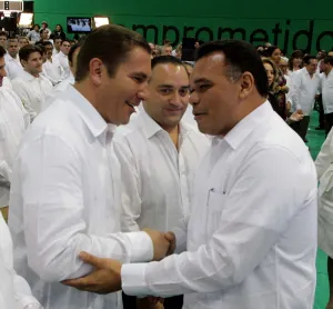 RMV asiste a segundo informe de labores del gobernador de Yucatán