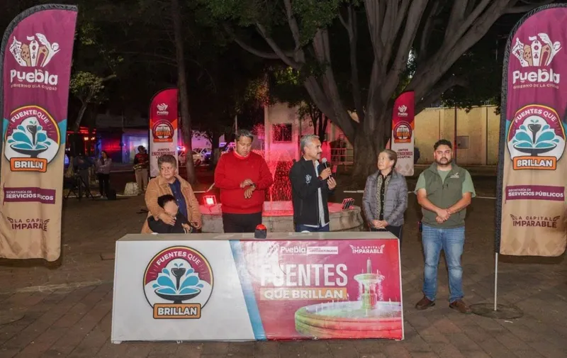 ayto-pue-fuentes-que-brillan-parque-enrique-benitez-clemente-gomez