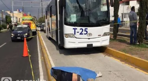 Atropella Ruta a joven en Plaza Loreto