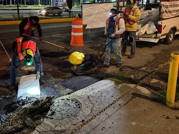 Realizan trabajos diurnos y nocturnos en Prolongación Reforma para agilizar su rehabilitación