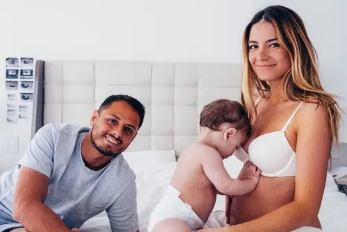 “Para mi, Sarah y Noah esta estabilidad nos viene chingón”: Chicharito Hernández