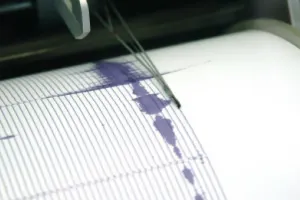 Sacude sismo de 6.9 grados Richter el oriente de Japón