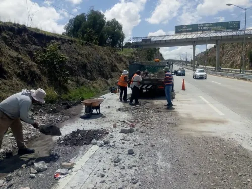 Mantiene Infraestructura trabajos de limpieza en el Periférico Ecológico