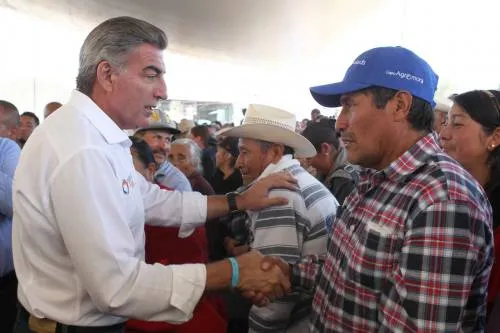 Impulsa Tony Gali la creación de empleos para migrantes en retorno